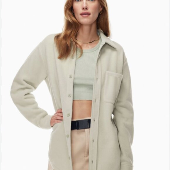 Aritzia TNA polar fleece shirt jacket in color Mullein - Picture 6 of 7